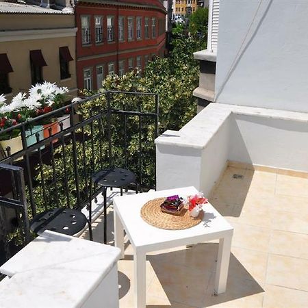 Fuar Ev Taksim Galata Apartment อิสตันบูล ภายนอก รูปภาพ