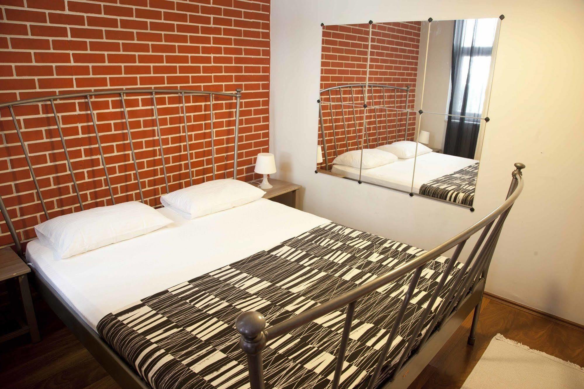Fuar Ev Taksim Galata Apartment อิสตันบูล ภายนอก รูปภาพ